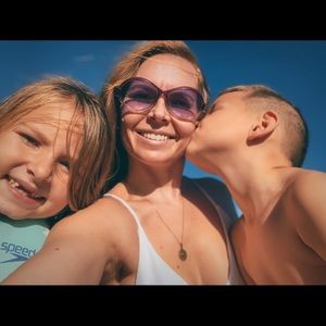 Meet your Posher, Shawna